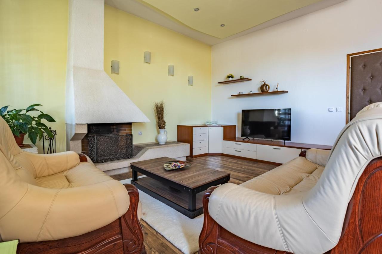 Apartament Nina